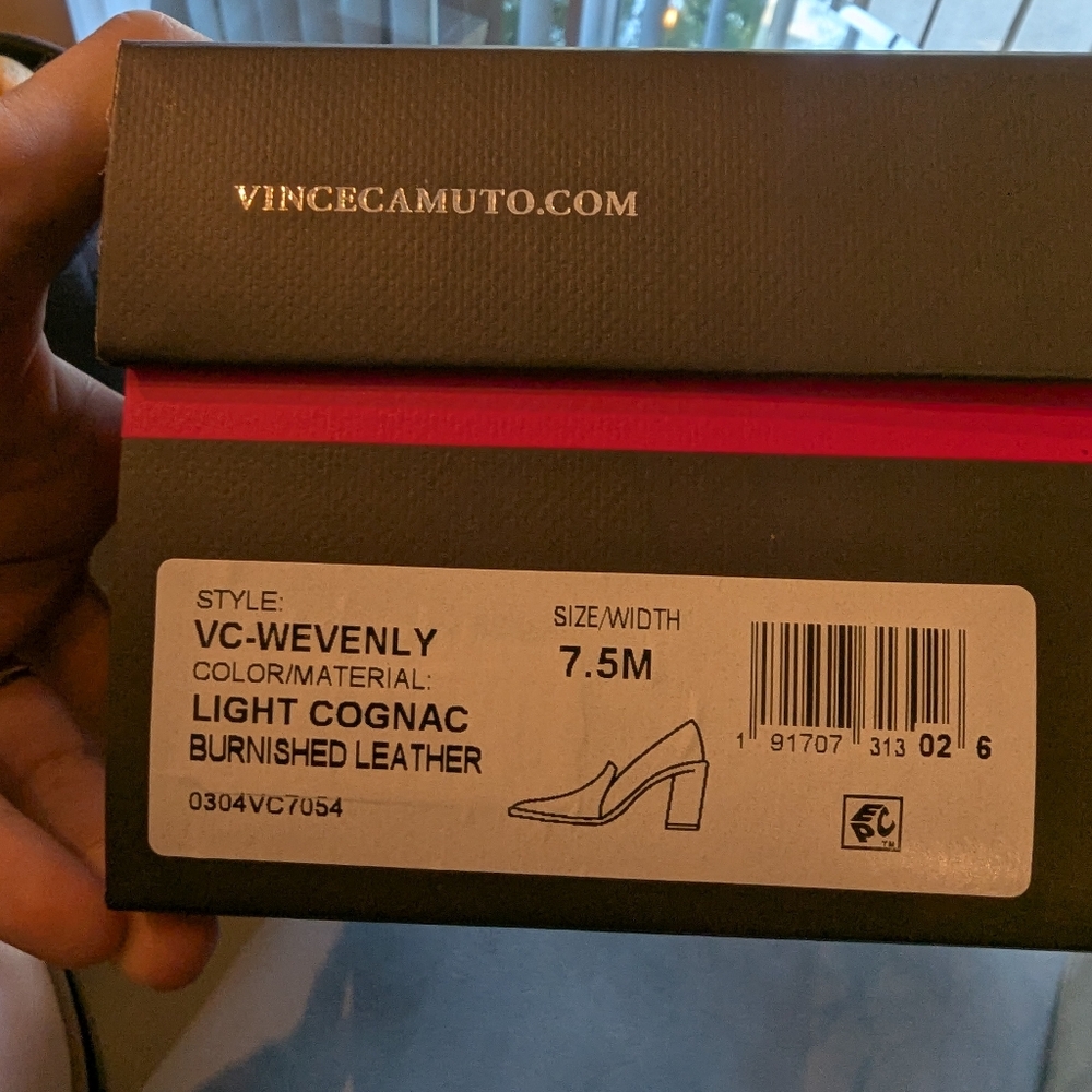 Vince Camuto Shoes 7.5 - Picture 9 of 11
